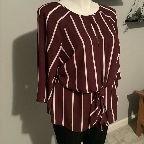 Cute Top - Picture 3 of 4